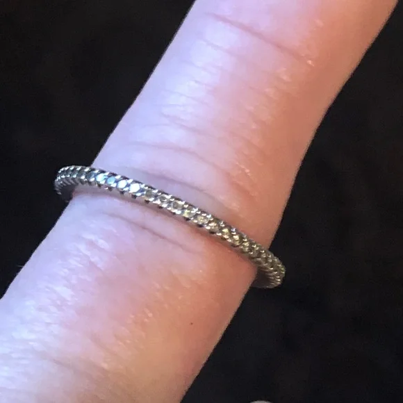 Silpada Perfection Ring - Picture 3 of 6